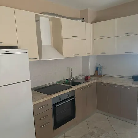 Apartment Holidays *